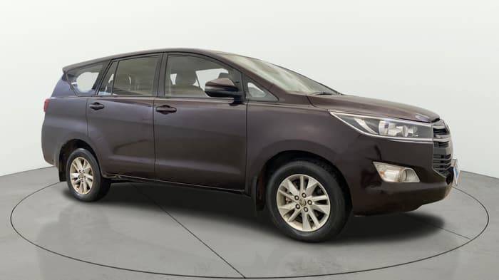 2018 Toyota Innova Crysta 2.7 GX 7 STR MT, Petrol, Manual, 92,265 km, Right Front Diagonal