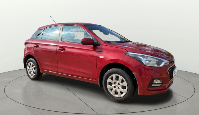 2020 Hyundai Elite i20 MAGNA PLUS 1.2, Petrol, Manual, 26,988 km, Right Front Diagonal