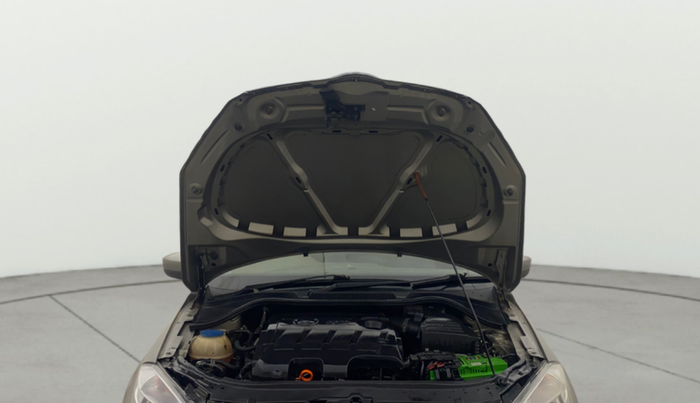 2012 Skoda Rapid ELEGANCE 1.6 TDI CR MT, Diesel, Manual, 99,273 km, Open Bonet