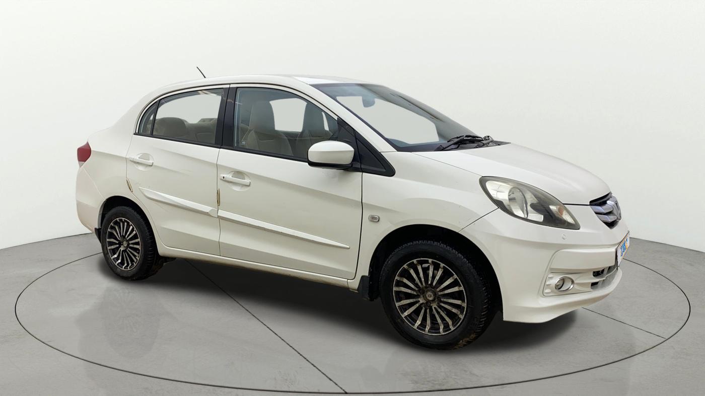 2013 Honda Amaze 1.2L I-VTEC S, Petrol, Manual, 46,323 km, Right Front Diagonal