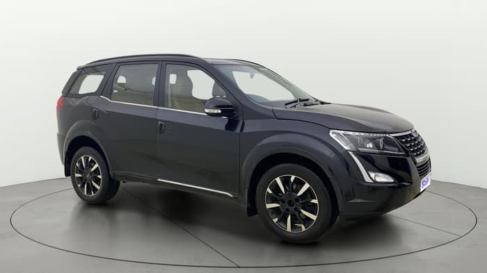 2019 Mahindra XUV500 W11, Diesel, Manual, 98,112 km, Right Front Diagonal