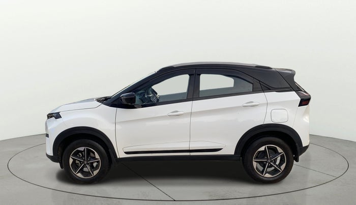 2025 Tata NEXON Fearless Plus (PS) 1.2 iCNG 6MT Dual Tone, CNG, Manual, 8,858 km, Left Side