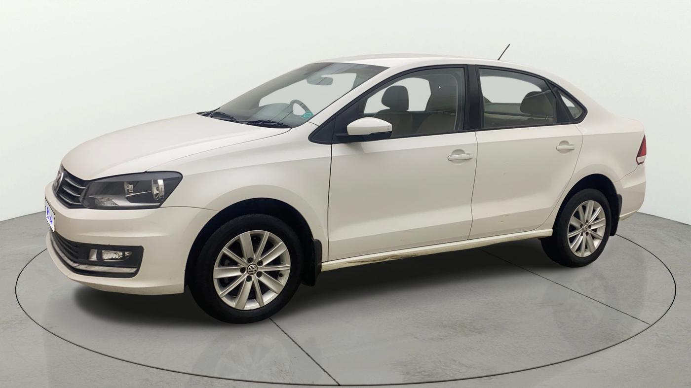 2016 Volkswagen Vento HIGHLINE 1.6 MPI, Petrol, Manual, 29,541 km, Left Front Diagonal