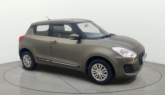 2018 Maruti Swift VXI AMT, Petrol, Automatic, 38,503 km, Right Front Diagonal