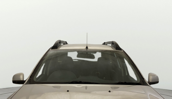 2017 Renault Duster RXE 1.6 PETROL, Petrol, Manual, 61,158 km, Front Windshield