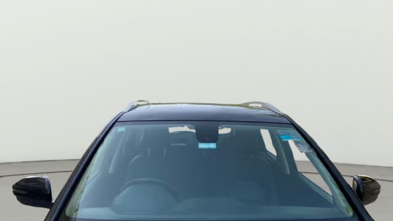 2019 MG HECTOR SHARP 1.5 DCT PETROL, Petrol, Automatic, 1,18,069 km, Front Windshield