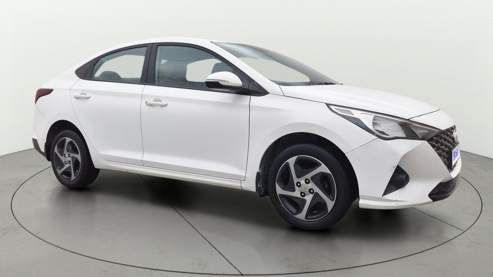Hyundai Verna