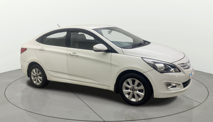 2015 Hyundai Verna FLUIDIC 4S 1.6 VTVT S, Petrol, Manual, 70,903 km, SRP