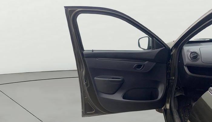 2017 Renault Kwid RXT 1.0 AMT, Petrol, Automatic, 25,081 km, LHS Front Door