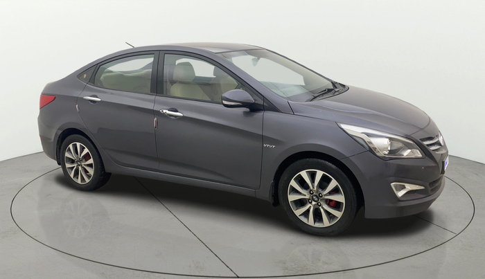 2015 Hyundai Verna FLUIDIC 4S 1.6 VTVT S(O), Petrol, Manual, 67,268 km, Right Front Diagonal
