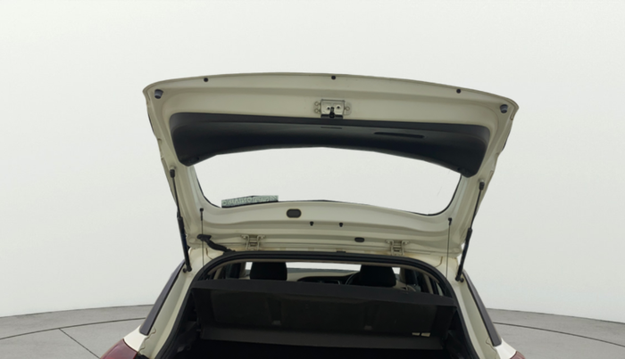 2018 Hyundai Elite i20 MAGNA EXECUTIVE CVT, Petrol, Automatic, 25,852 km, Boot Door Open