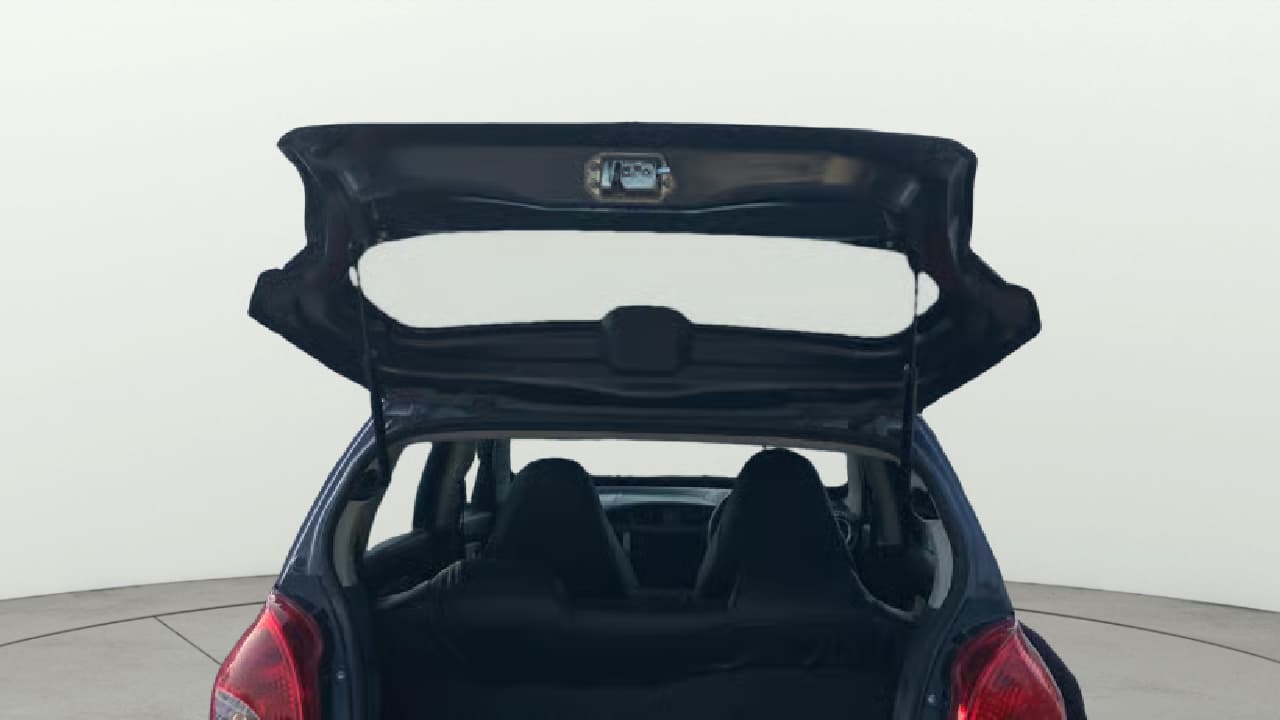 2021 Maruti Alto LXI O, Petrol, Manual, 23,213 km, Boot Door Open