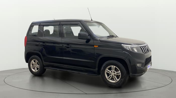 2023 Mahindra BOLERO NEO N 10, Diesel, Manual, 69,275 km, Right Front Diagonal