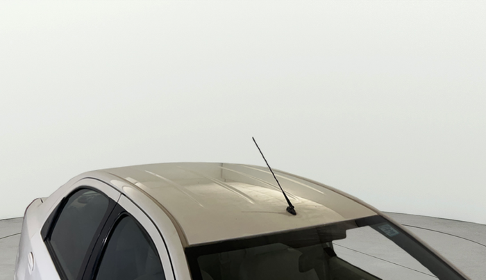 2014 Toyota Etios G, Petrol, Manual, 1,14,143 km, Roof