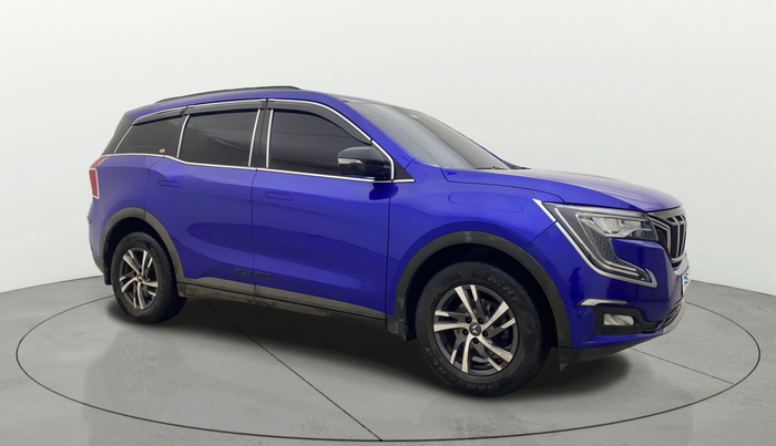 2022 Mahindra XUV700 AX 5 D MT 7 STR, Diesel, Manual, 69,334 km, Right Front Diagonal