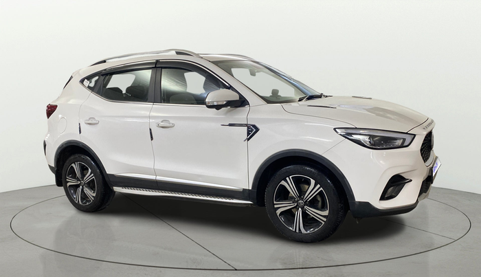 2022 MG ASTOR SHARP 1.5 MT, Petrol, Manual, 17,721 km, Right Front Diagonal