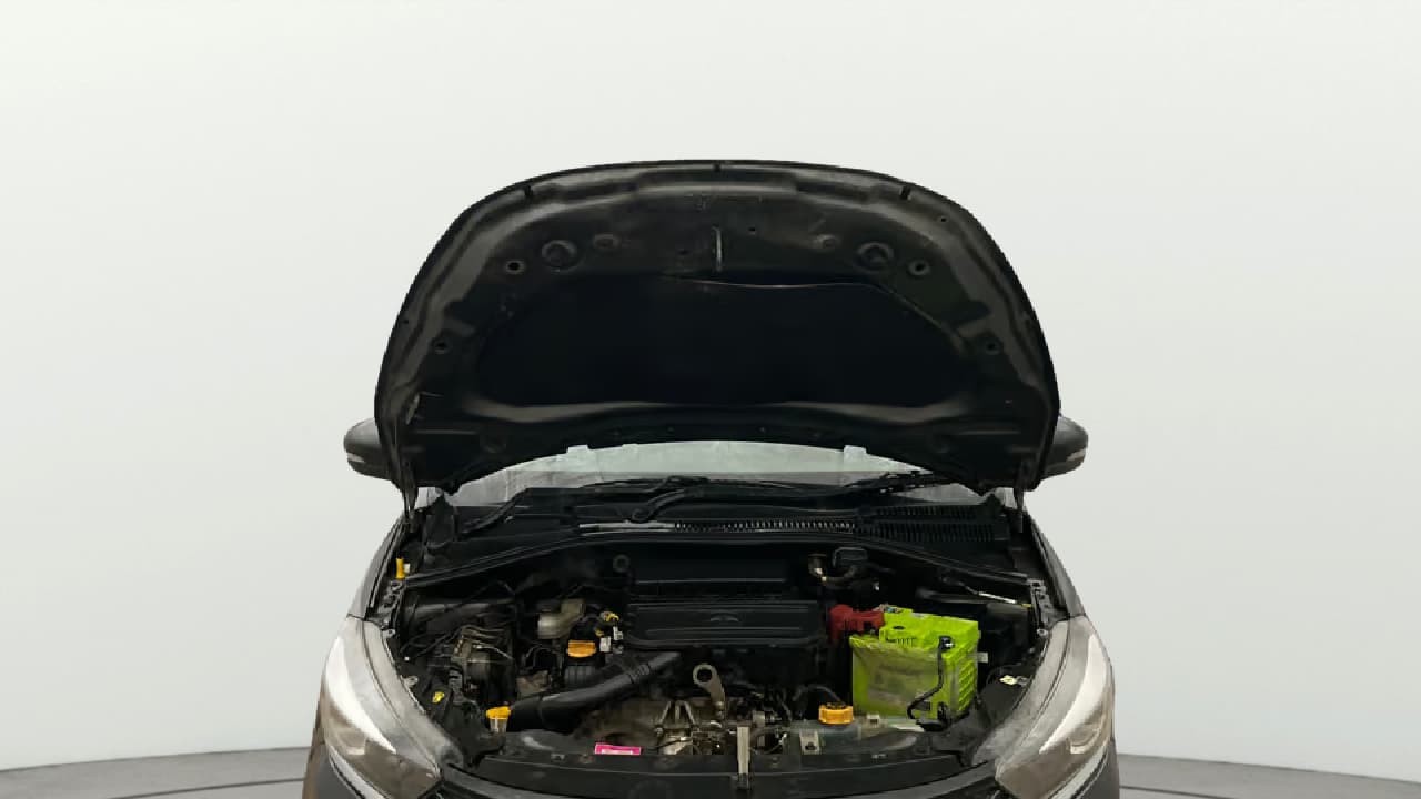 2022 Tata TIGOR XZ PLUS CNG, CNG, Manual, 88,585 km, Open Bonet