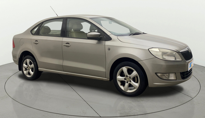 2012 Skoda Rapid ELEGANCE 1.6 TDI CR MT, Diesel, Manual, 72,503 km, Right Front Diagonal