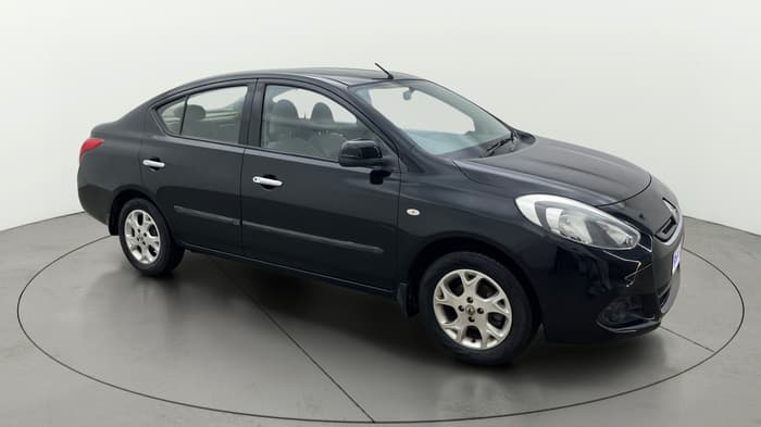 2014 Renault Scala RXL PETROL, Petrol, Manual, 1,01,223 km, Right Front Diagonal