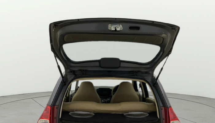 2012 Hyundai i10 MAGNA 1.2, Petrol, Manual, 38,053 km, Boot Door Open