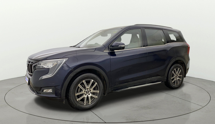 2022 Mahindra XUV700 AX 7 LUXURY D AT 7 STR, Diesel, Automatic, 30,189 km, Left Front Diagonal