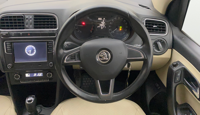 2017 Skoda Rapid STYLE 1.5 TDI AT, Diesel, Automatic, 64,583 km, Steering Wheel Close Up