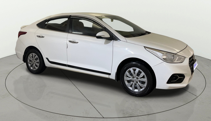2019 Hyundai Verna 1.4 EX PETROL, Petrol, Manual, 97,678 km, Right Front Diagonal