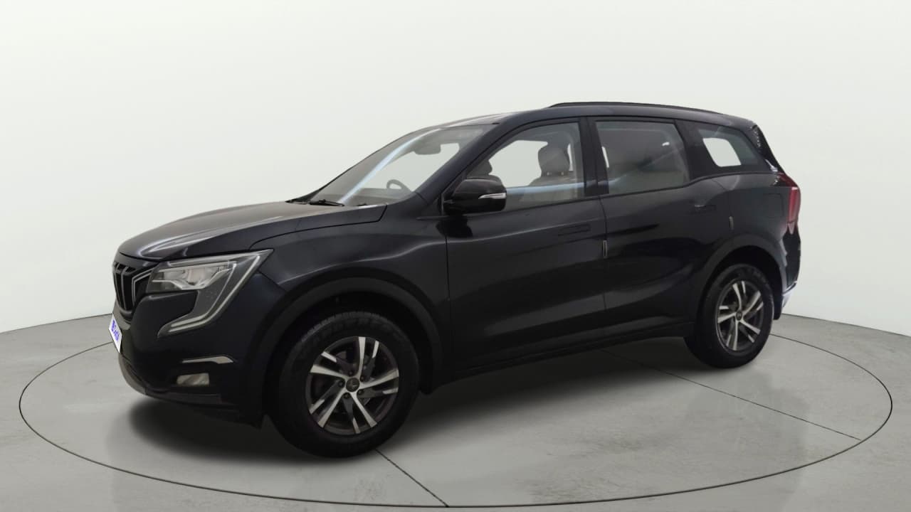 2023 Mahindra XUV700 AX 5 D AT 5 STR, Diesel, Automatic, 47,042 km, Left Front Diagonal