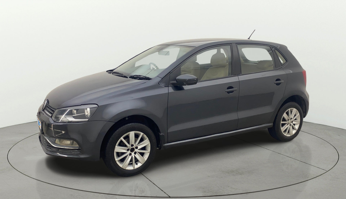 2015 Volkswagen Polo HIGHLINE1.5L, Diesel, Manual, 52,533 km, Left Front Diagonal