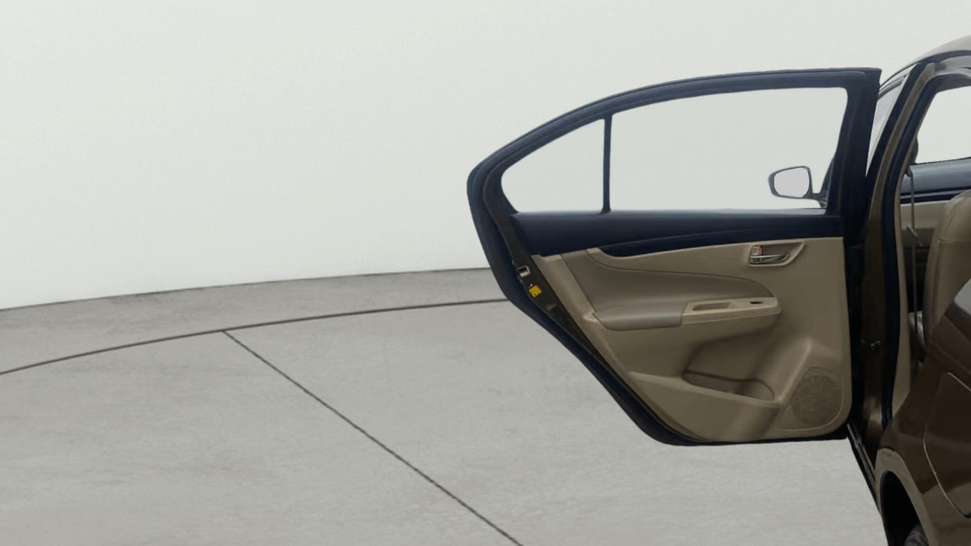 2017 Maruti Ciaz ZDI+ SHVS, Diesel, Manual, 1,04,344 km, LHS Rear Door