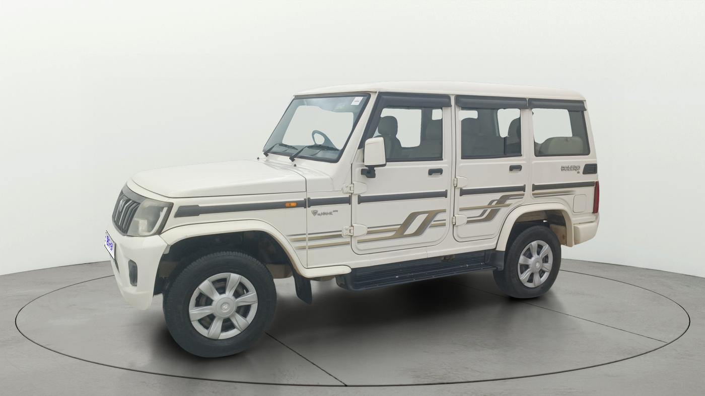2022 Mahindra Bolero B6, Diesel, Manual, 78,797 km, Left Front Diagonal
