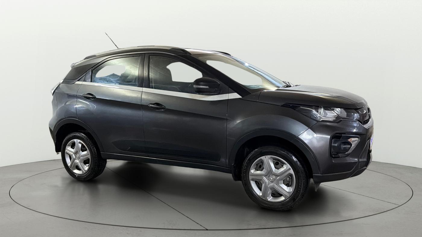 2020 Tata NEXON XM SUNROOF PETROL, Petrol, Manual, 50,912 km, Right Front Diagonal