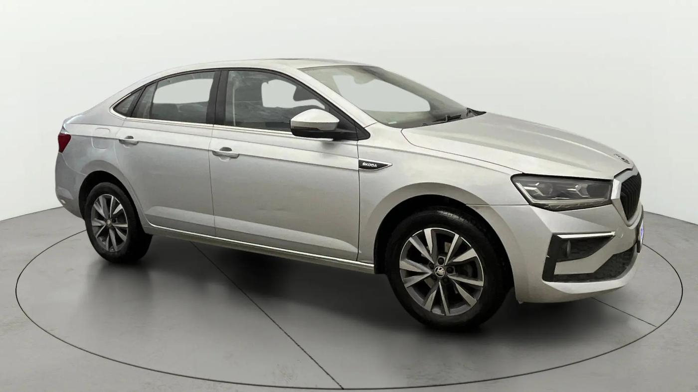 2022 Skoda SLAVIA STYLE 1.0L TSI MT, Petrol, Manual, 68,299 km, SRP