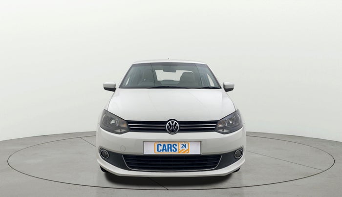 2013 Volkswagen Vento HIGHLINE 1.6 MPI, Petrol, Manual, 1,08,521 km, Front