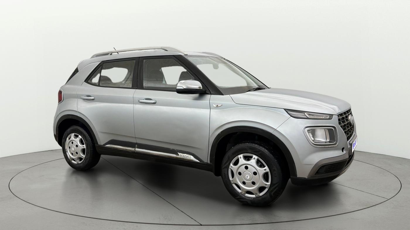 2020 Hyundai VENUE S 1.2, Petrol, Manual, 31,650 km, SRP