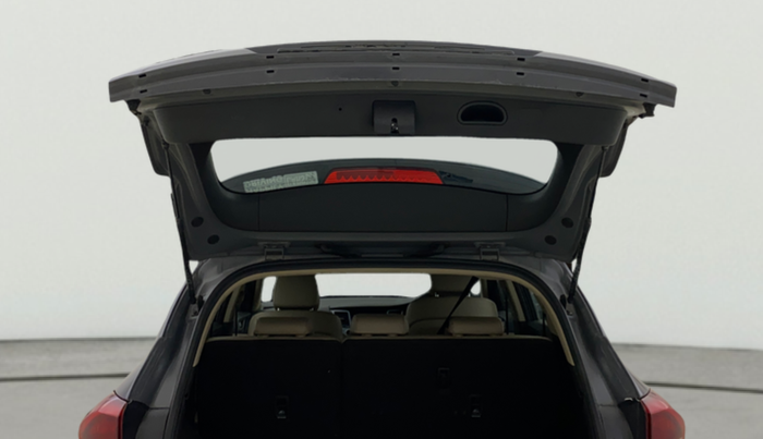 2017 Hyundai Tucson 2WD AT GL PETROL , Petrol, Automatic, 57,508 km, Boot Door Open