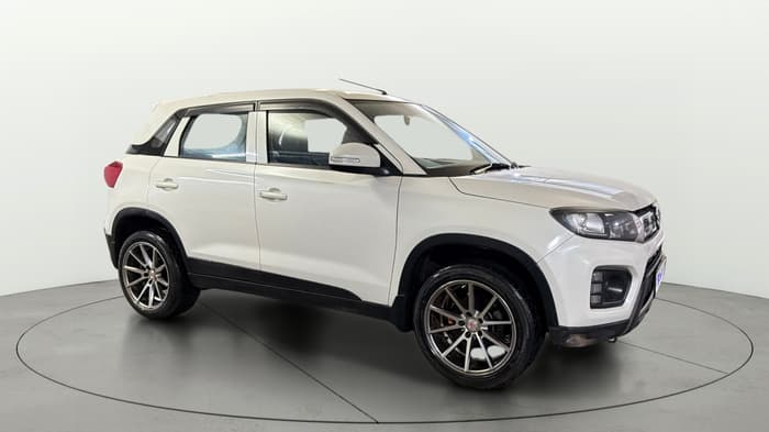 2021 Maruti Vitara Brezza LXI, Petrol, Manual, 25,518 km, Right Front Diagonal