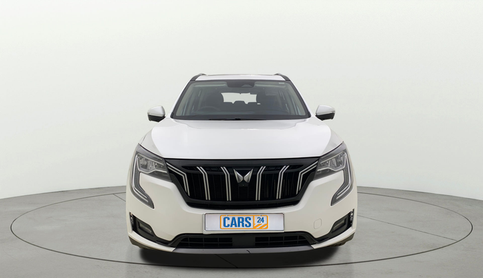 2022 Mahindra XUV700 AX 7 LUXURY P AT 7 STR, Petrol, Automatic, 38,547 km, Front