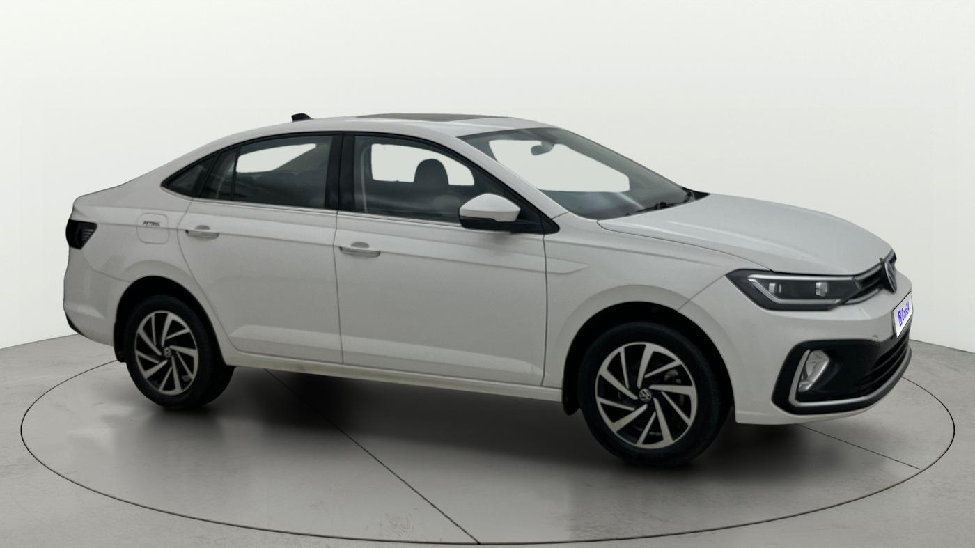 2023 Volkswagen VIRTUS TOPLINE TSI 1.0 MT, Petrol, Manual, 30,202 km, SRP