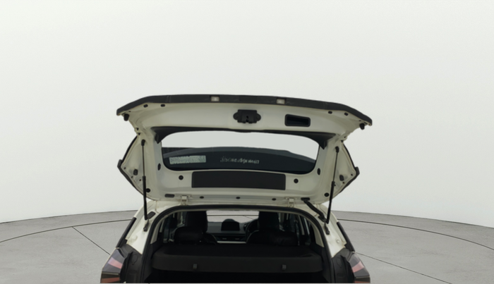 2024 Tata NEXON Pure S 1.2 Revotron 6AMT, Petrol, Automatic, 7,192 km, Boot Door Open