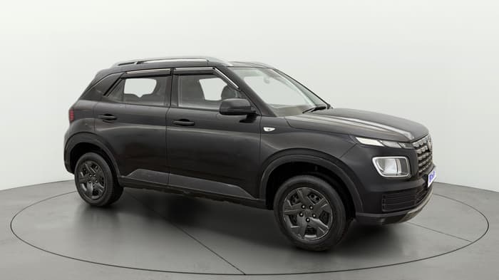 2023 Hyundai VENUE S 1.2, Petrol, Manual, 48,457 km, Right Front Diagonal