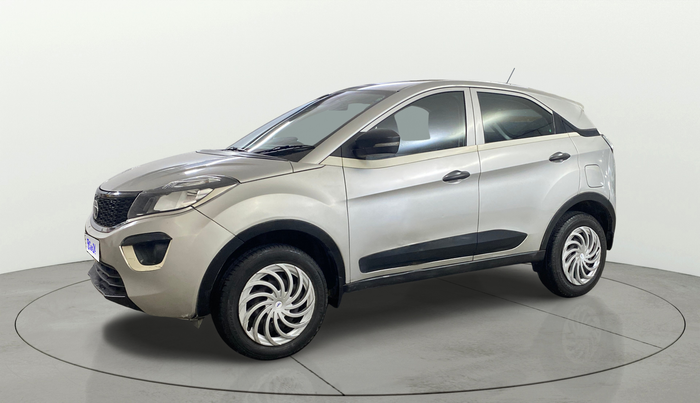 2018 Tata NEXON XM PETROL, Petrol, Manual, 33,956 km, Left Front Diagonal