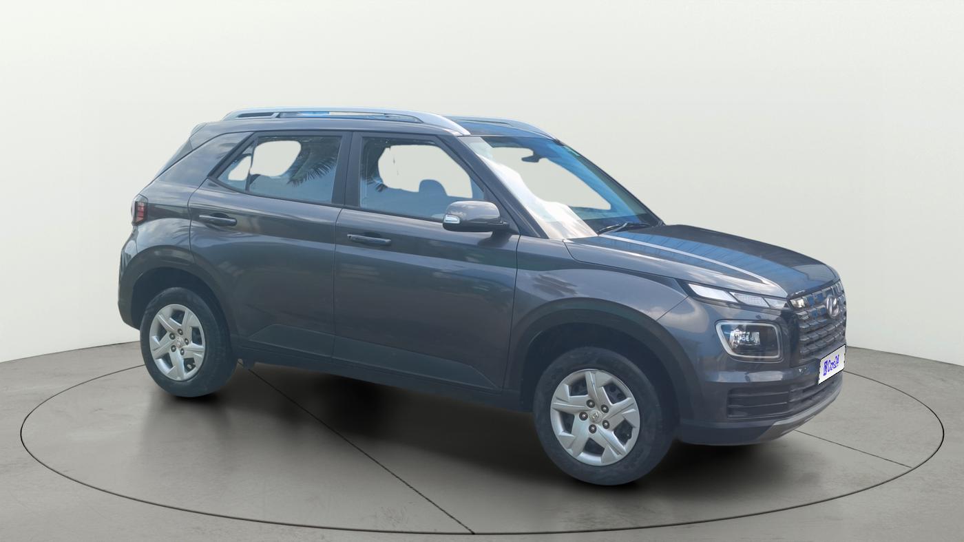 2022 Hyundai VENUE SX 1.2 PETROL, Petrol, Manual, 33,977 km, Right Front Diagonal