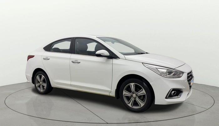 2019 Hyundai Verna 1.6 VTVT SX, Petrol, Manual, 30,582 km, Right Front Diagonal