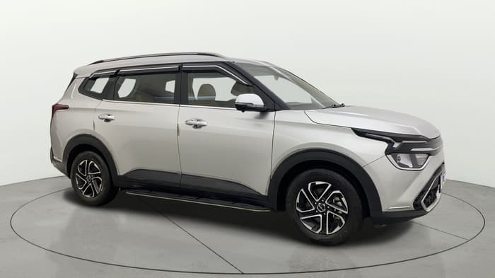 2022 KIA CARENS PRESTIGE 1.4 PETROL 7 STR, Petrol, Manual, 14,137 km, Right Front Diagonal