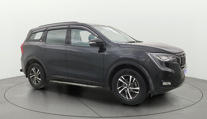 2024 Mahindra XUV700 AX5 Petrol AT 7 STR, Petrol, Automatic, 10,524 km, Right Front Diagonal