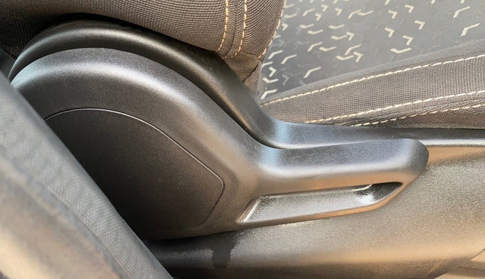 2021 Tata Tiago XZ PETROL, Petrol, Manual, 53,412 km, Third Seat Row ( optional )