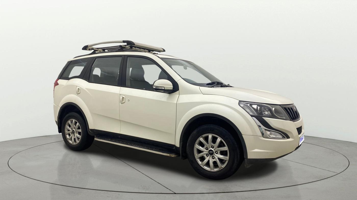 2017 Mahindra XUV500 W9 AT, Diesel, Automatic, 50,232 km, SRP