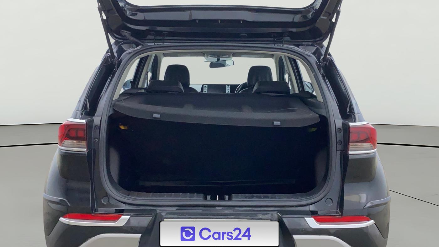 2021 KIA SONET HTX 1.0 IMT, Petrol, Manual, 1,04,326 km, Boot Open Zoomed View