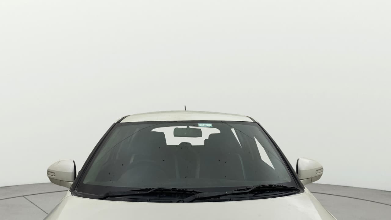 2015 Maruti Swift VXI, Petrol, Manual, 60,690 km, Front Windshield